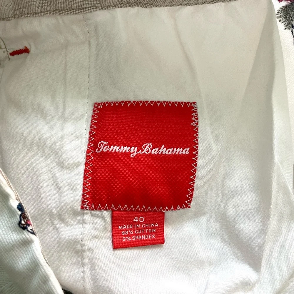 Tommy Bahama White Embroidered Hula Girls Shorts Size 40
